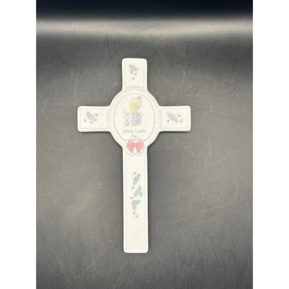 Precious Moments Jesus Loves Me Wall Cross 1990 Religious Decor Porcelain 8" - Picture 1 of 4